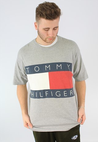 TOMMY HILFIGER 90S BIG FLAG T-SHIRT
