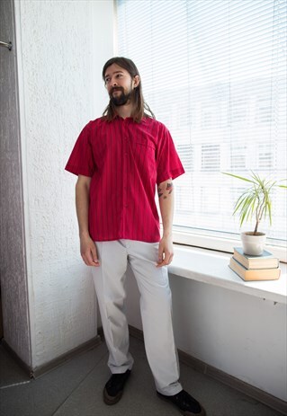 VINTAGE 80'S RED STRIPED SHORT SLEEVED SHIRT