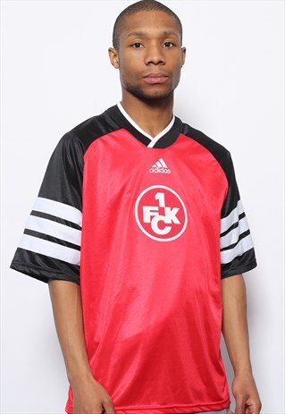 VINTAGE ADIDAS BIG LOGO FOOTBALL T-SHIRT RED