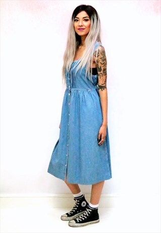 1990S VINTAGE FIT AND FLARE BUTTON UP DENIM MIDI DRESS