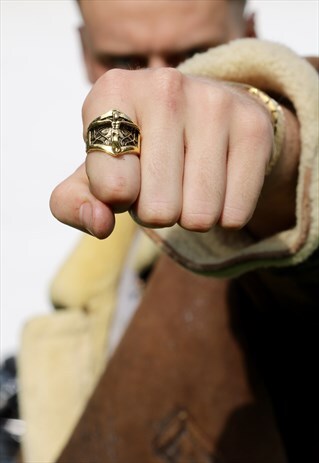 GOTHIC LATIN CRUCIFIX BAND GOLD RING