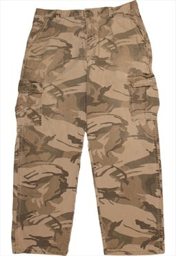 Vintage 90's Wrangler Trousers / Pants Camo Straight Leg