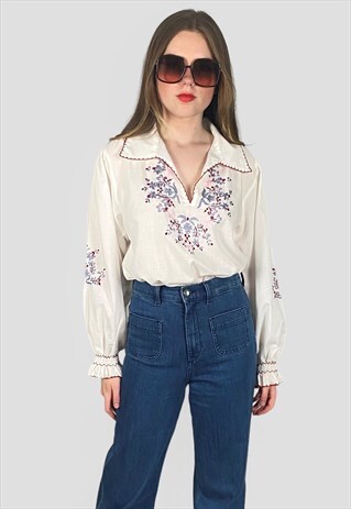 70'S VINTAGE WHITE COTTON LADIES SMOCK STYLE BLOUSE
