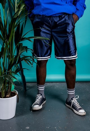 VINTAGE 1990S SPORTS SHORTS IN BLUE