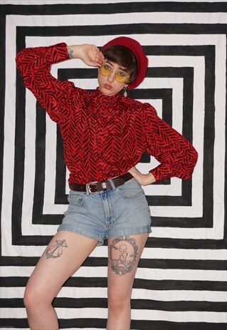 VINTAGE 80'S PATTERNED BLOUSE