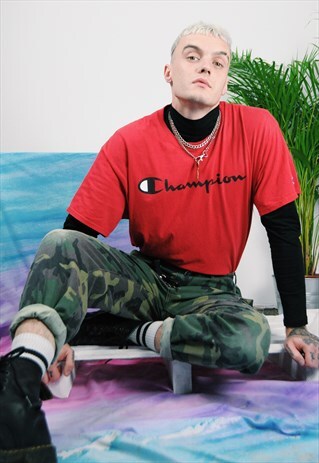 VINTAGE 90'S CHAMPION SPELLOUT T-SHIRT RED