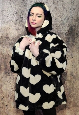 HEART FLEECE JACKET LOVE EMOJI FLUFFY BOMBER IN BLACK CREAM