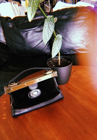 80'S RETRO FAUX LEATHER & VELVET PETITE HANDBAG