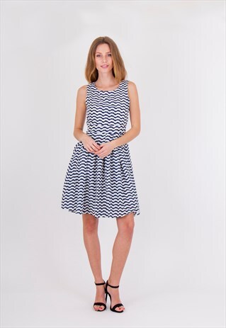 CREW NECK STRIPED SLEEVELESS FRILL MINI DRESS