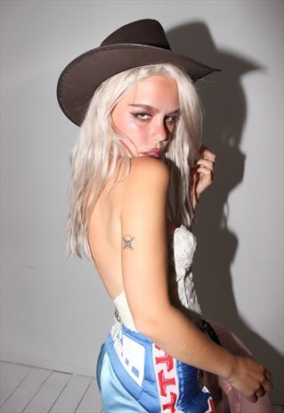 VINTAGE 90S BROWN LEATHER AUSTRALIAN COWBOY FESTIVAL HAT