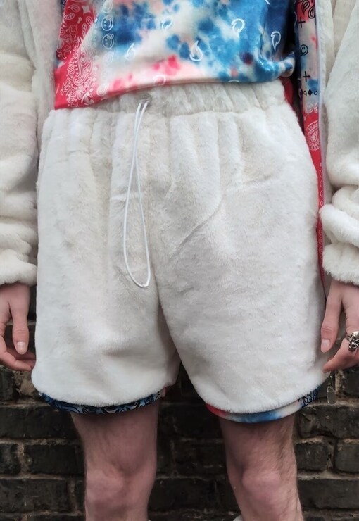 garment image