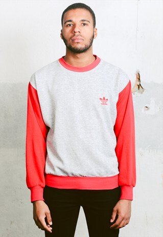 VINTAGE ADIDAS SWEATSHIRT