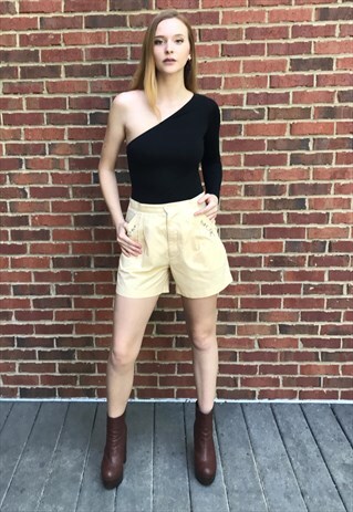 PALE GARDEN SHORTS