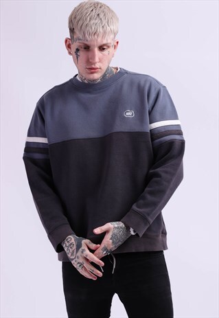 VINTAGE NIKE SWEATSHIRT