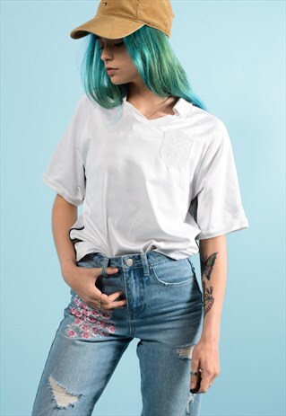 VINTAGE NIKE SPORTS T-SHIRT