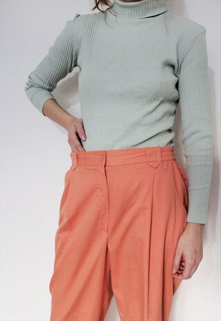 MINTY PASTEL TURTLENECK TOP