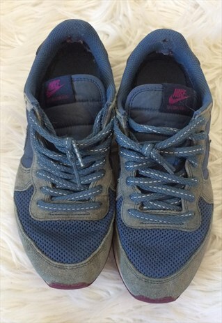BLUE & PURPLE NIKE INTERNATIONLIST TRAINERS