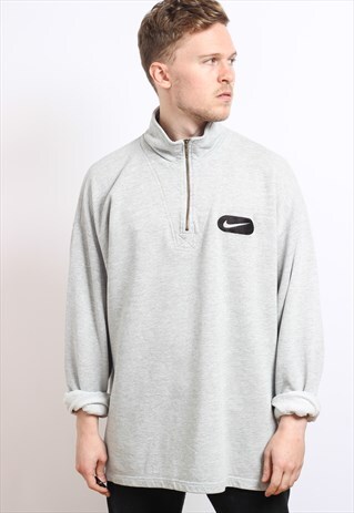VINTAGE NIKE HALF ZIP SWEATSHIRT