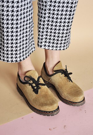 80S BAVARIAN SHOES