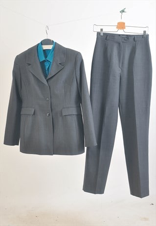 VINTAGE 00S BLAZER AND TROUSERS SUIT