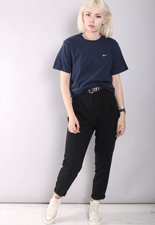 VINTAGE NIKE T-SHIRT