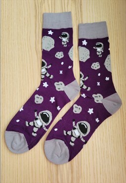 Purple Astronaut Pattern Cozy Socks in Purple