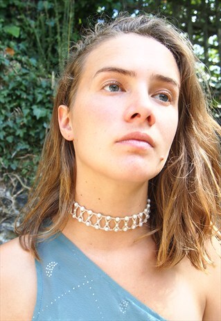VINTAGE PEARL 80S CHOCKER