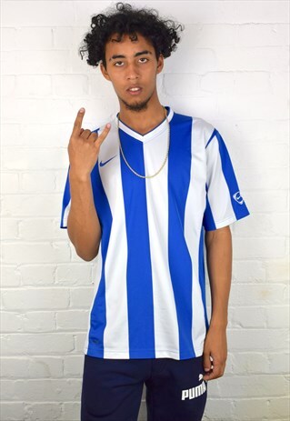 VINTAGE 90'S NIKE T-SHIRT