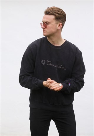 CHAMPION USA FLAGSHIP JET BLACK FLEECE SWEATSHIRT