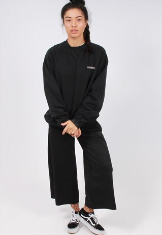 VINTAGE REEBOK SWEATSHIRT
