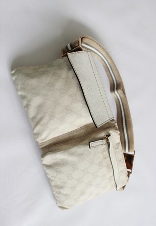 VINTAGE GUCCI MONOGRAM WAIST BAG