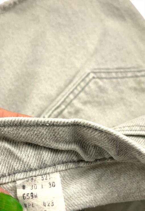 garment image