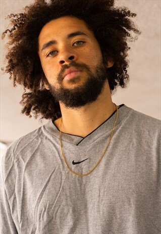 VINTAGE 00'S NIKE T SHIRT IN GREY