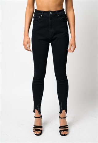 DETROIT BLACK HIGH RISE SKINNY WITH RAW HEM