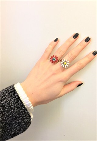 1990S VINTAGE DAISY RING SET