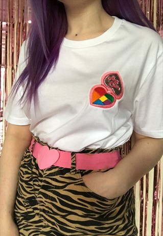 HEY CUTIE COMPACT MIRROR EMBROIDERED TSHIRT