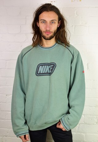 VINTAGE 90'S NIKE SWEATSHIRT