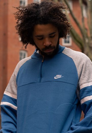 VINTAGE 80S NIKE LOGO QUARTER ZIP SWEATSHIRT IN BLUE & GREY