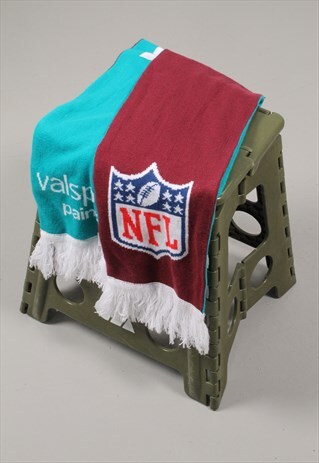 Vintage NFL Sports Scarf in Burgundy Knitted 