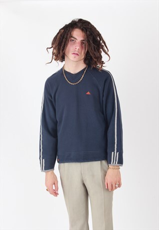 VINTAGE ADIDAS SWEATSHIRT