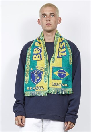 VINTAGE GREEN/YELLOW BRASIL FOOTBALL SCARF