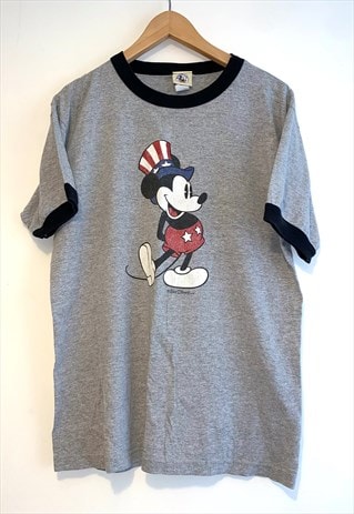 RARE VINTAGE DISNEY USA EDITION T-SHIRT MEDIUM YANKEES 