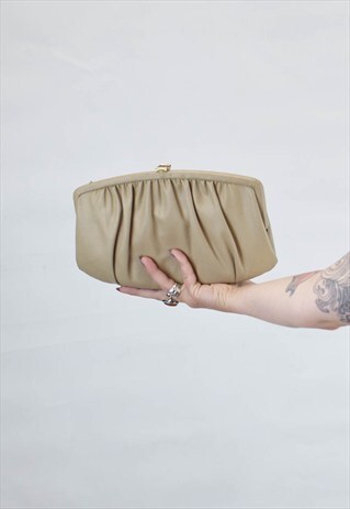 VINTAGE 80S BEIGE LEATHER CLUTCH/CROSS BODY BAG