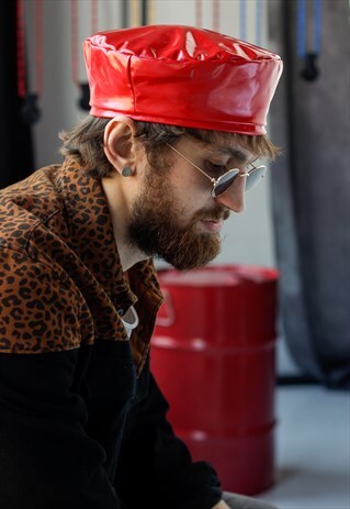 LATEX BERET HAT IN RED
