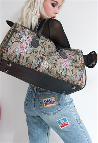 VINTAGE 80S FLORAL TAPESTRY HOLDALL WEEKENDER BAG
