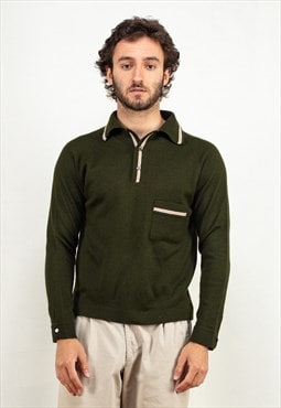 Vintage Men 70's Knit Polo Shirt in Green. 