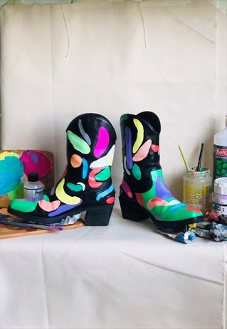 UNIQUE HAND PAINTED LEATHER COWBOY BOOTS.