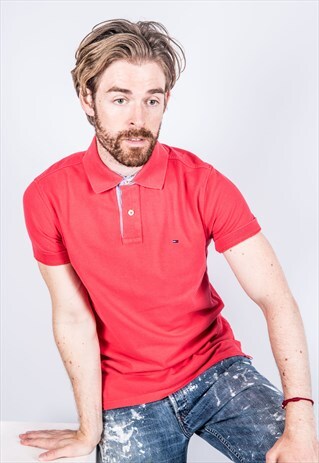 VINTAGE TOMMY HILFIGER POLO SHIRT IN RED