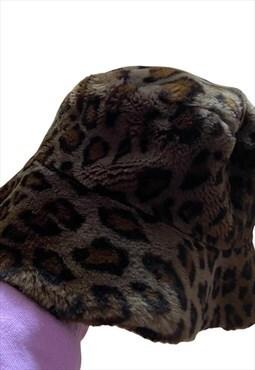 True Vintage 90s Bucket Hat Animal Print Leopard Print 1990s
