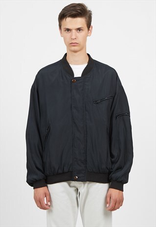 VINTAGE BLACK BOMBER JACKET